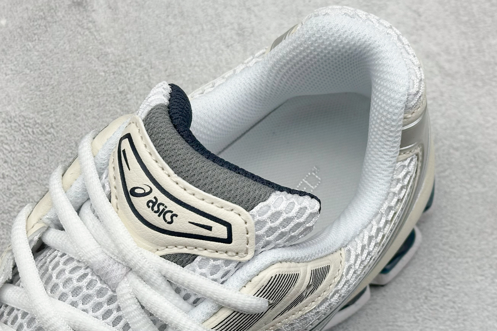 福利特价 终端放店
GS版 Asics Gel-Kayano 14 亚瑟士运动休闲透气专业跑鞋 
#原