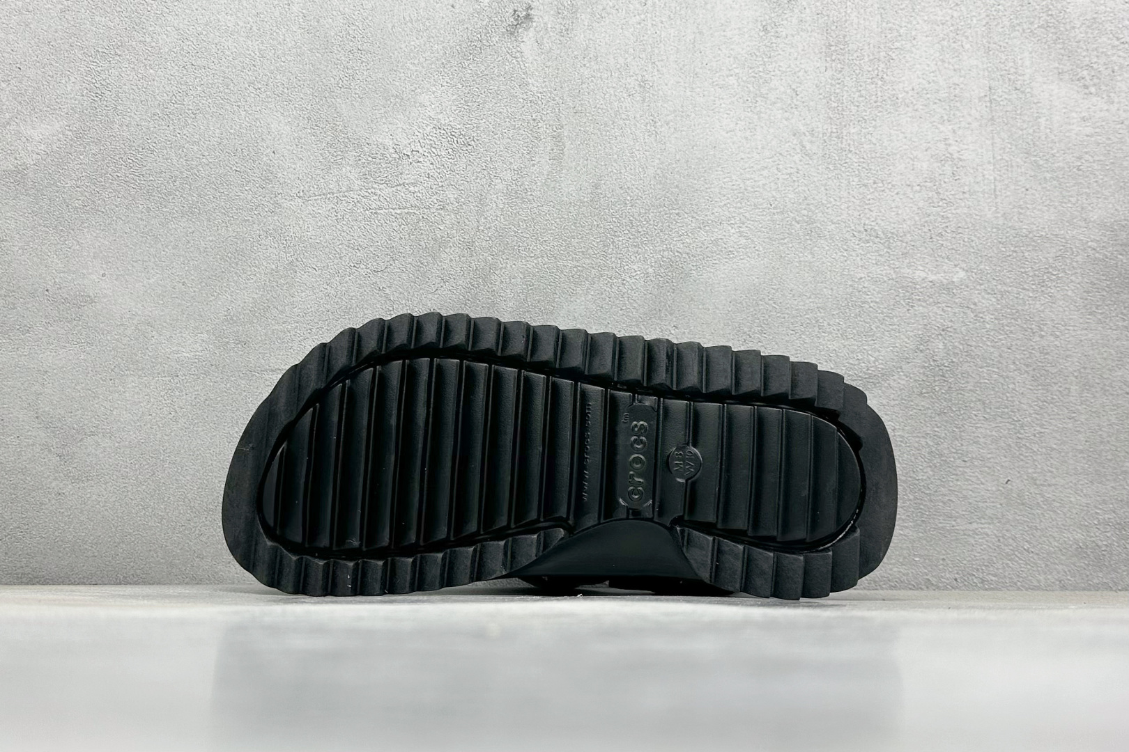 135  K版  Crocs 卡洛驰 酷走