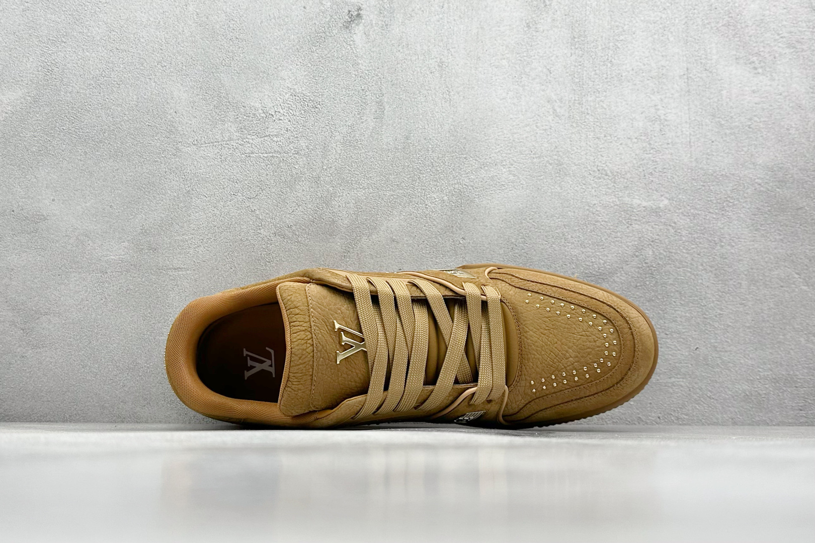 500  市面顶级版本 “白铆钉” 驴家LV Trainer 原版完美楦型 东