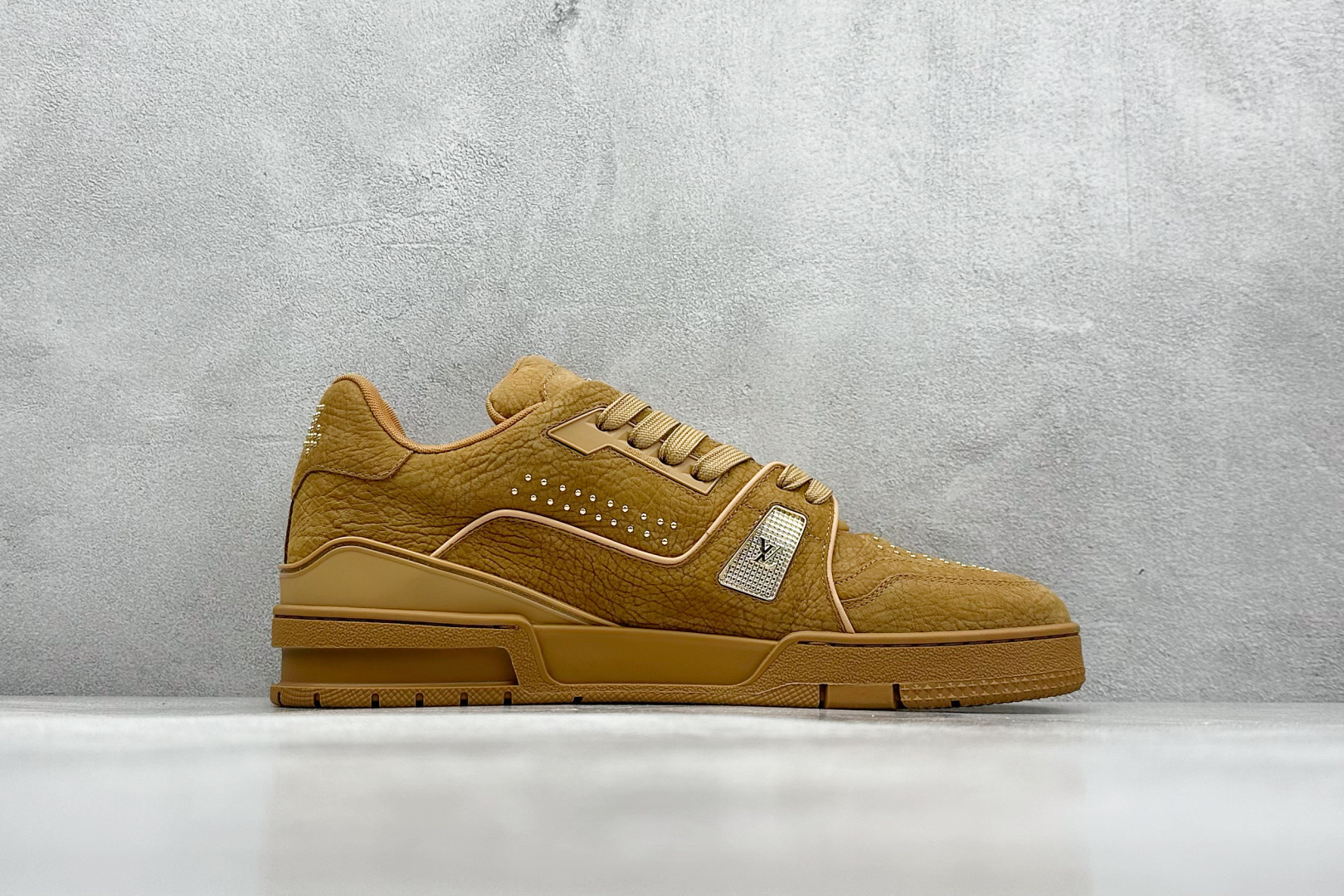 500  市面顶级版本 “白铆钉” 驴家LV Trainer 原版完美楦型 东