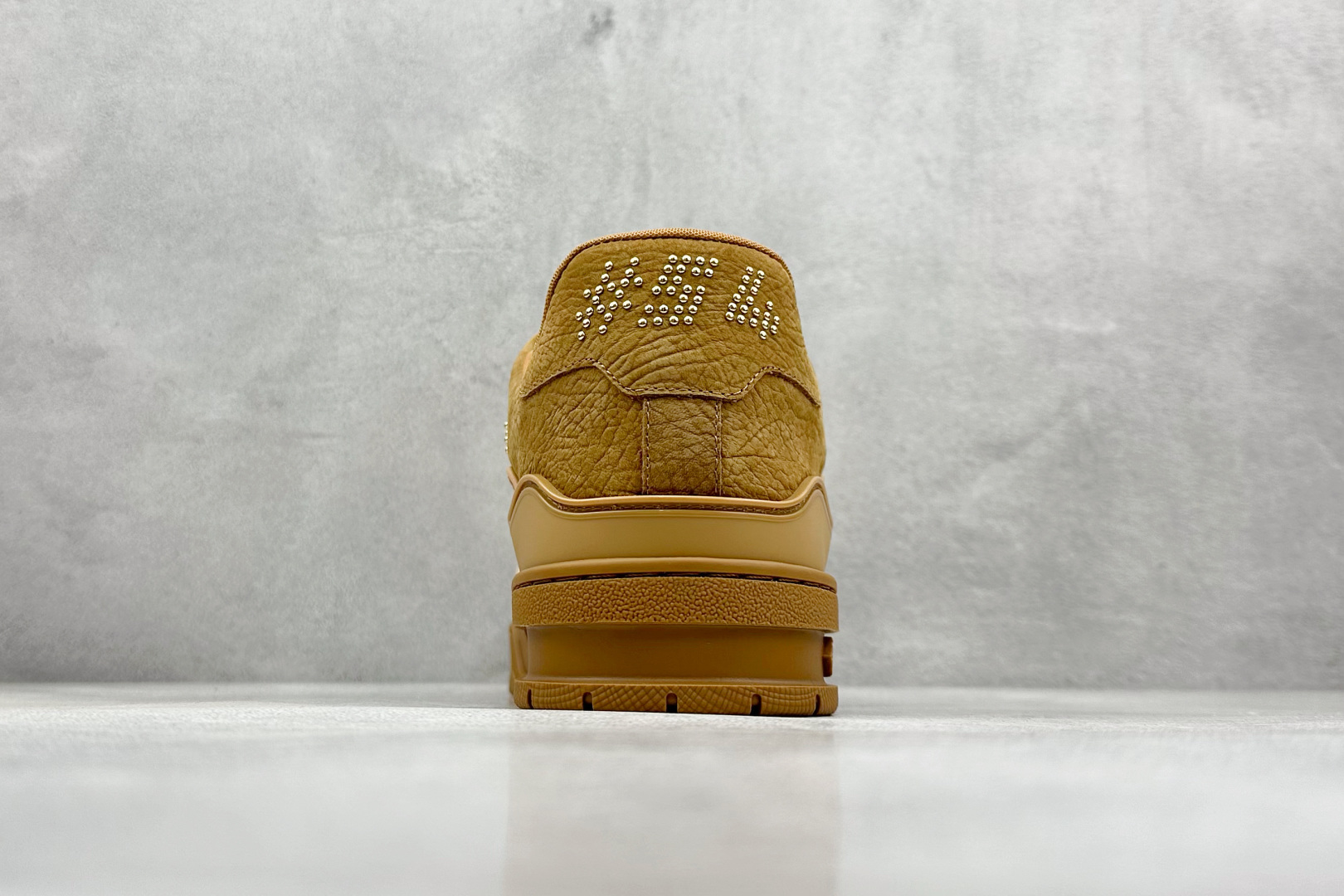 500  市面顶级版本 “白铆钉” 驴家LV Trainer 原版完美楦型 东