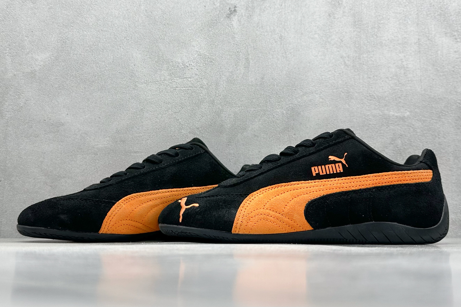  
Puma Speedcet OG 彪马低帮复古运动休闲赛车跑鞋 
以趣味十足又前卫复古的设计引领潮流