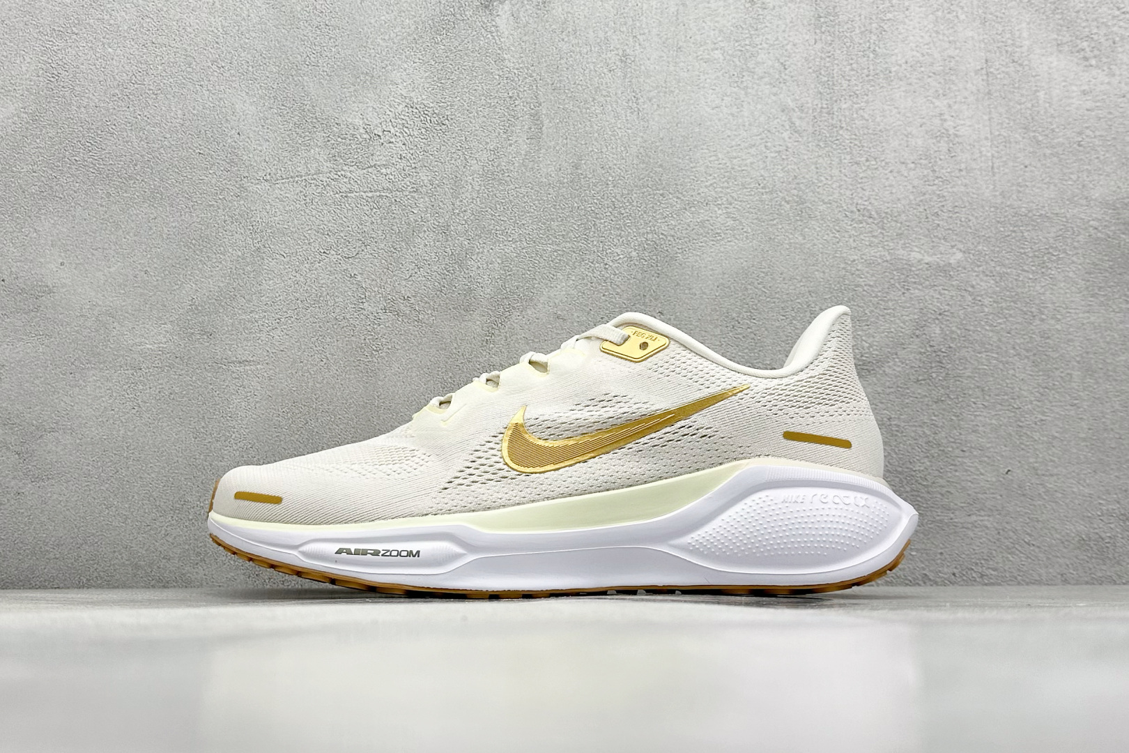 奥莱尾单福利 
Nike Air Zoom PEGASUS 41 网面透气 训练跑鞋
外贸专供订单 原厂
