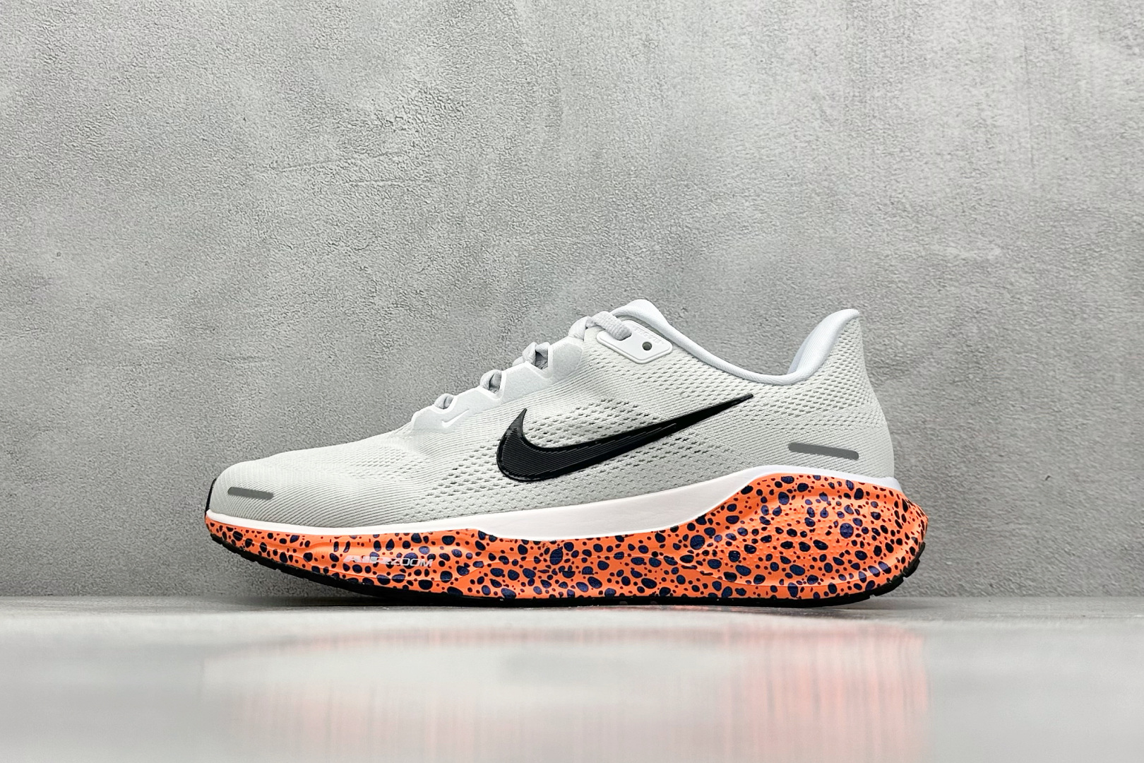 奥莱尾单福利 
Nike Air Zoom PEGASUS 41 网面透气 训练跑鞋
外贸专供订单 原厂