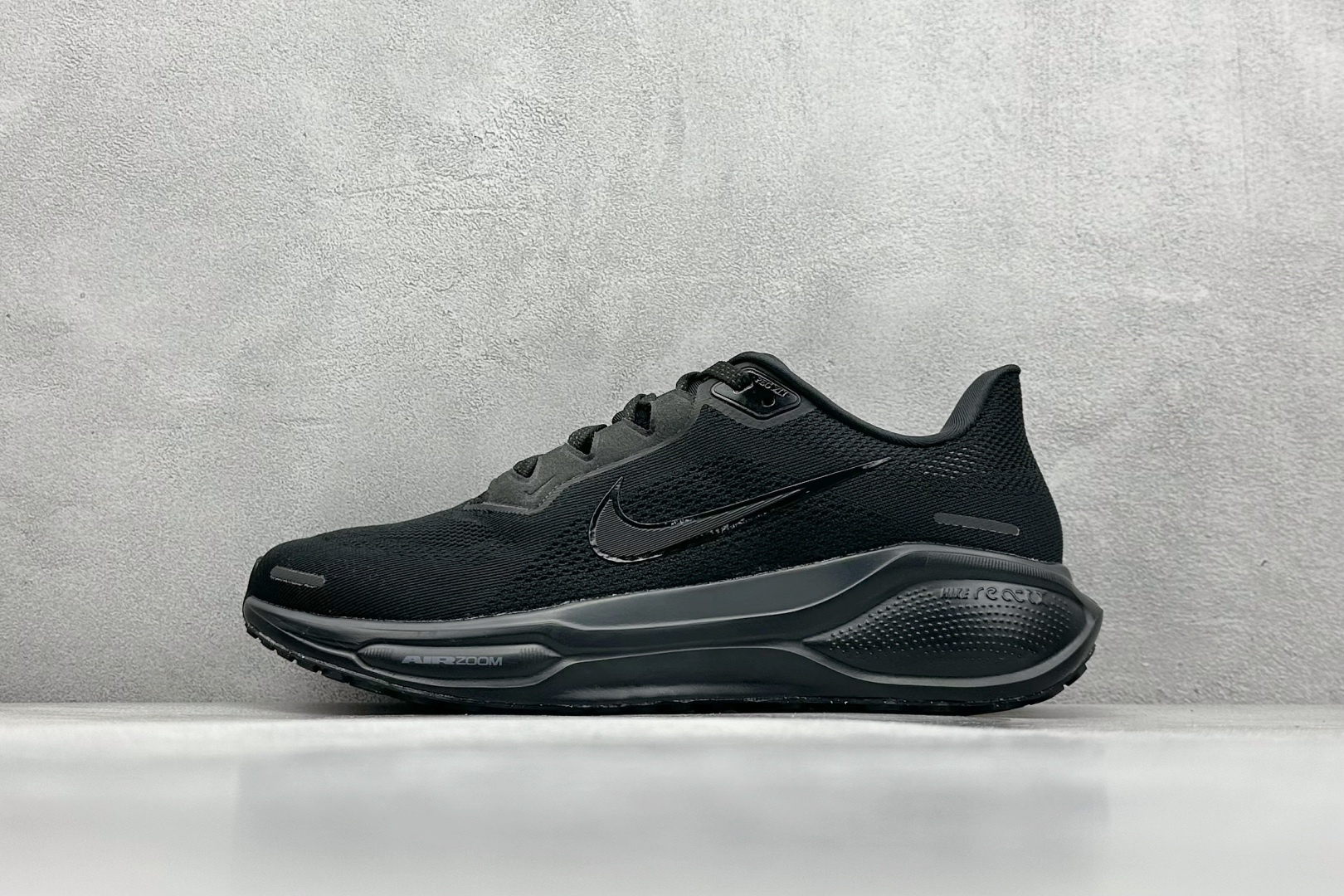 奥莱尾单福利 
Nike Air Zoom PEGASUS 41 网面透气 训练跑鞋
外贸专供订单 原厂