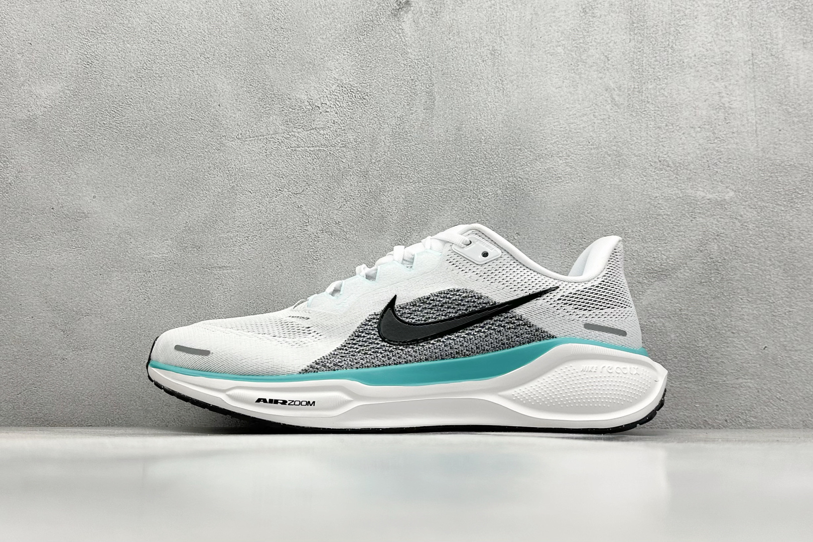 奥莱尾单福利 
Nike Air Zoom PEGASUS 41 网面透气 训练跑鞋
外贸专供订单 原厂