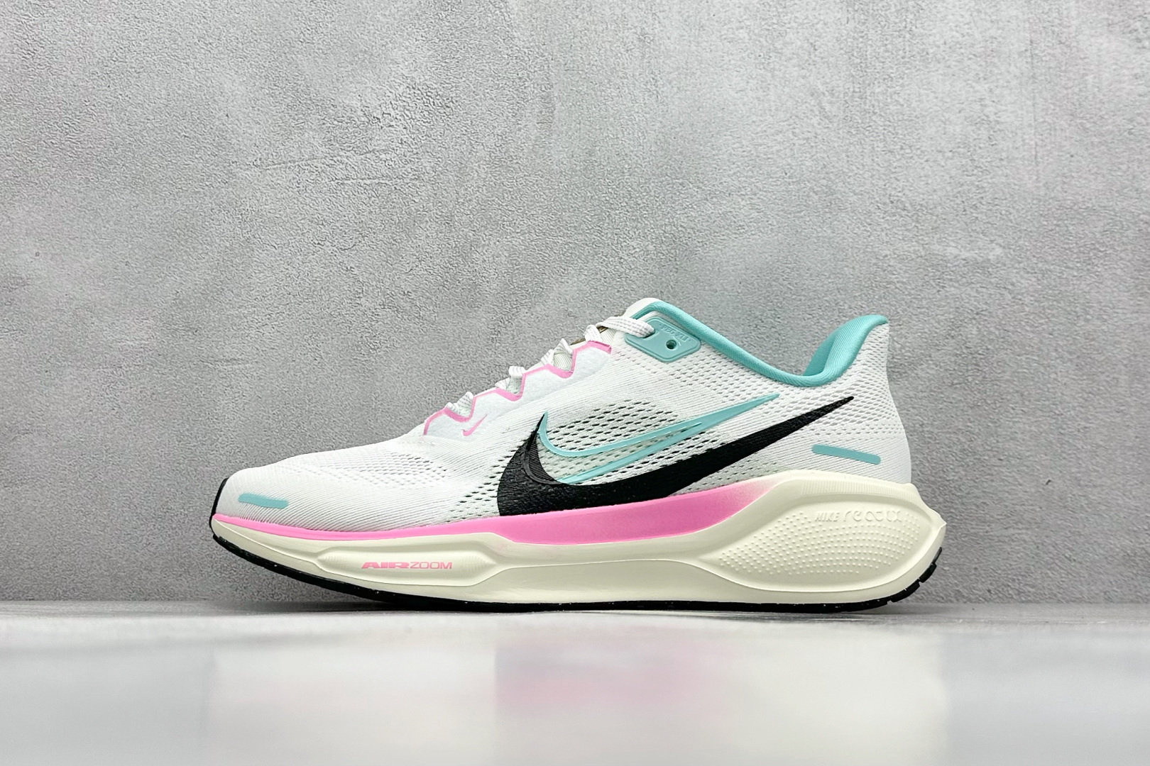 奥莱尾单福利 
Nike Air Zoom PEGASUS 41 网面透气 训练跑鞋
外贸专供订单 原厂