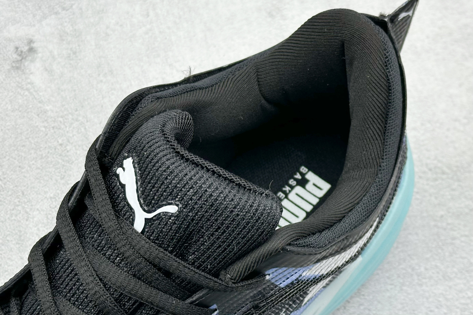 终端放店
GJR版 PUMA All-Pro Nitro 彪马舒适耐磨低帮实战篮球鞋
鞋身材质运用轻