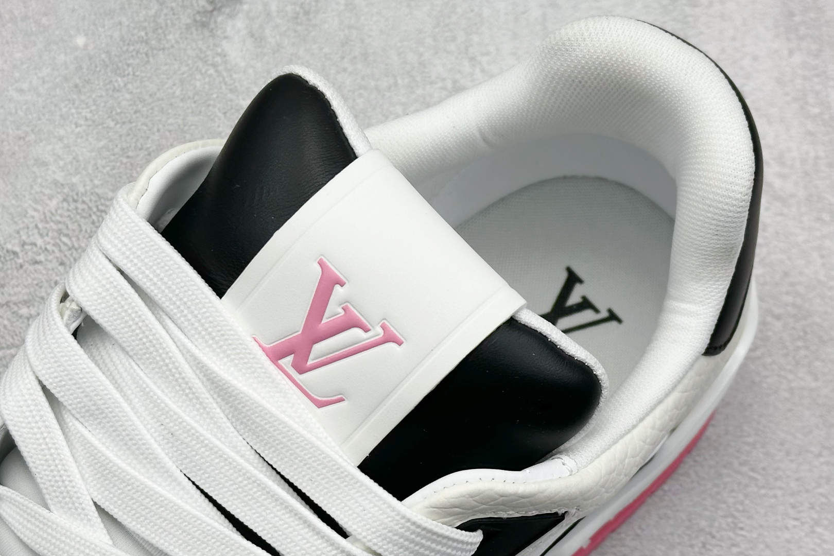 500 驴家LV Trainer 原版完美楦型 东莞大厂出产