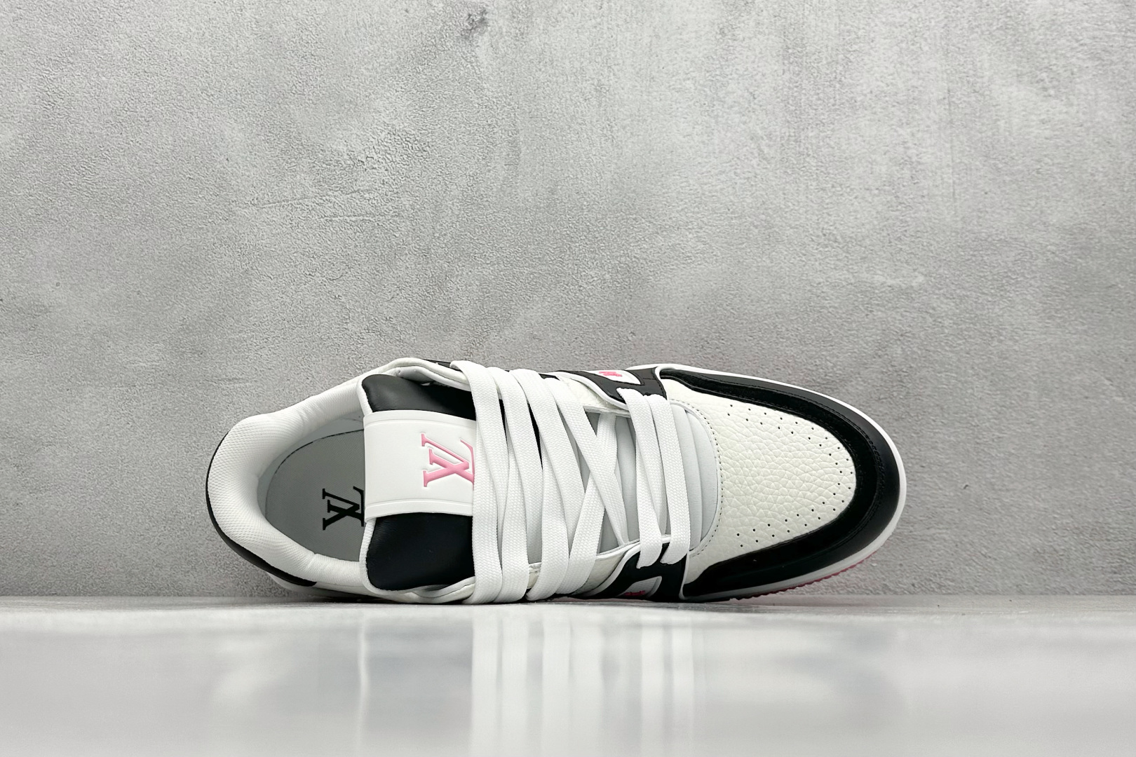500 驴家LV Trainer 原版完美楦型 东莞大厂出产