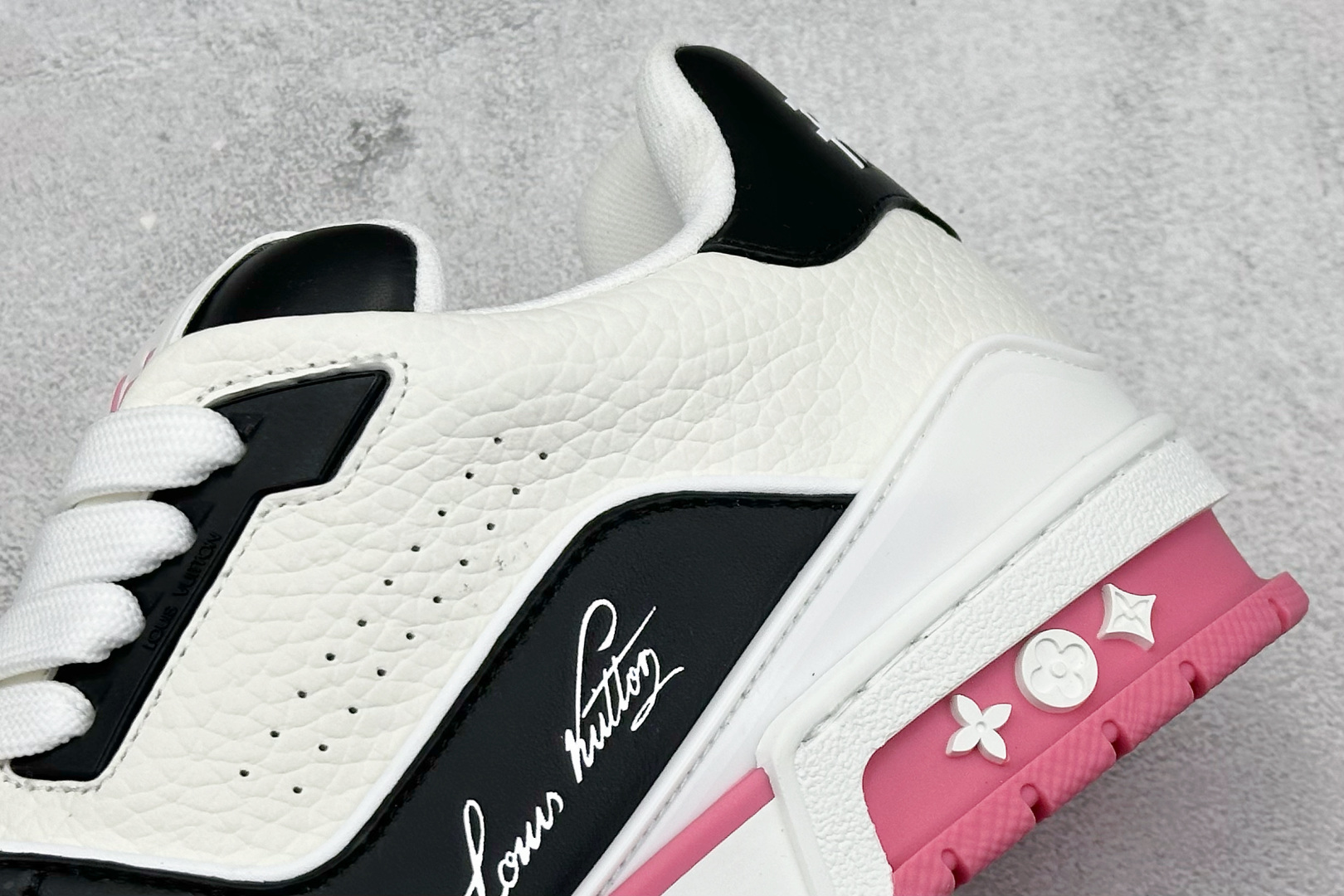 500 驴家LV Trainer 原版完美楦型 东莞大厂出产