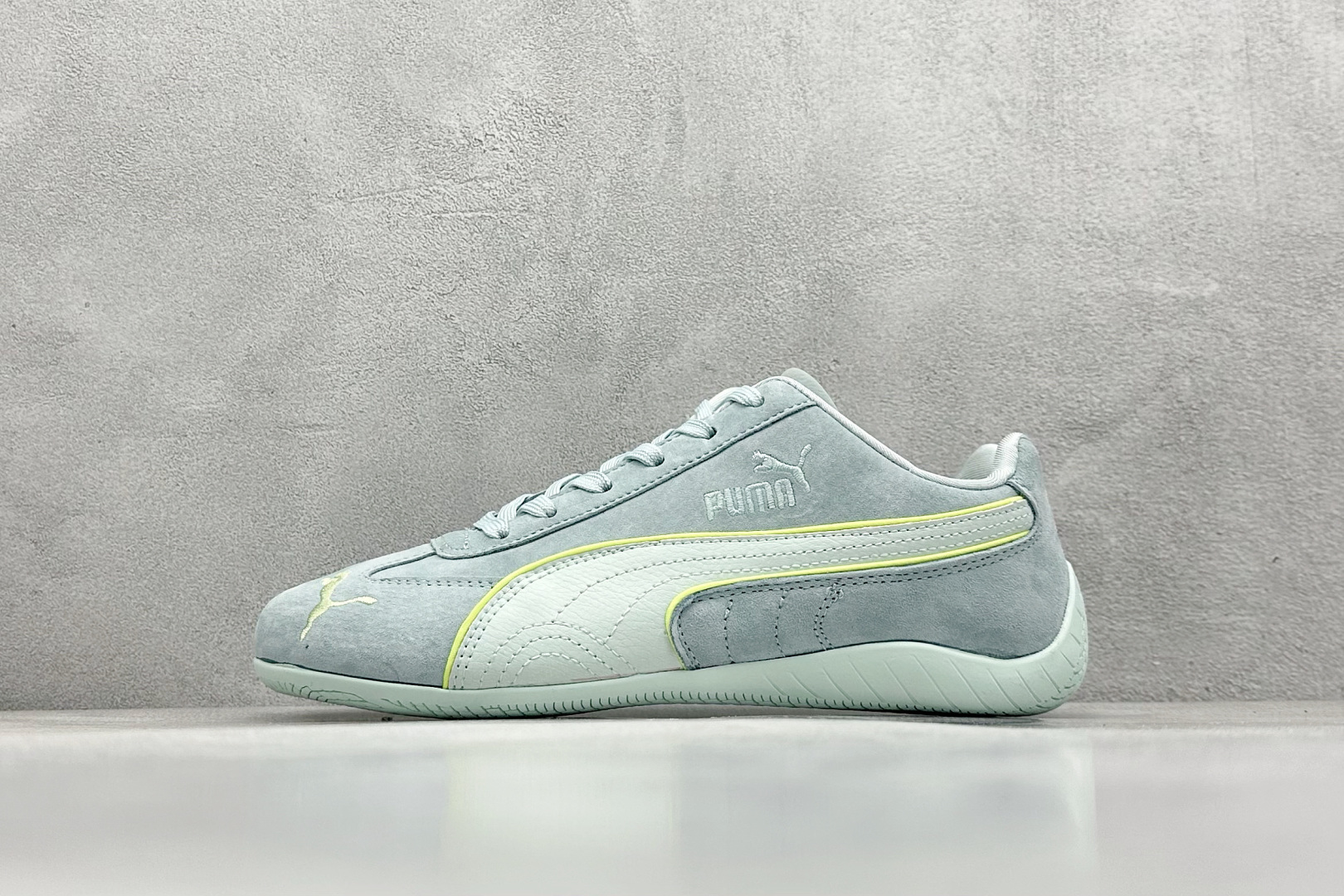  
TG版 Puma Speedcet OG 
彪马低帮复古运动休闲赛车跑鞋 
以趣味十足又前卫复古的设