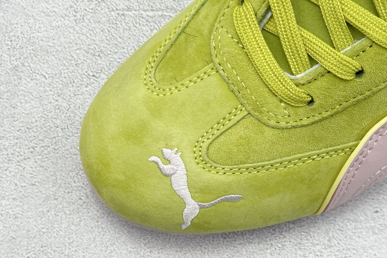  
TG版 Puma Speedcet OG 
彪马低帮复古运动休闲赛车跑鞋 
以趣味十足又前卫复古的设