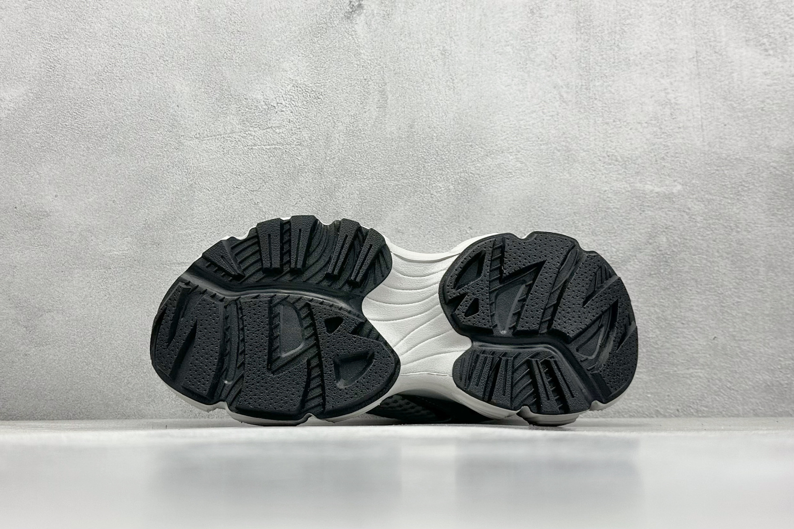  
MLB Chunky Runner Basic 老爹鞋系列低帮轻量增高厚底百搭休闲运动慢跑鞋 
Ko