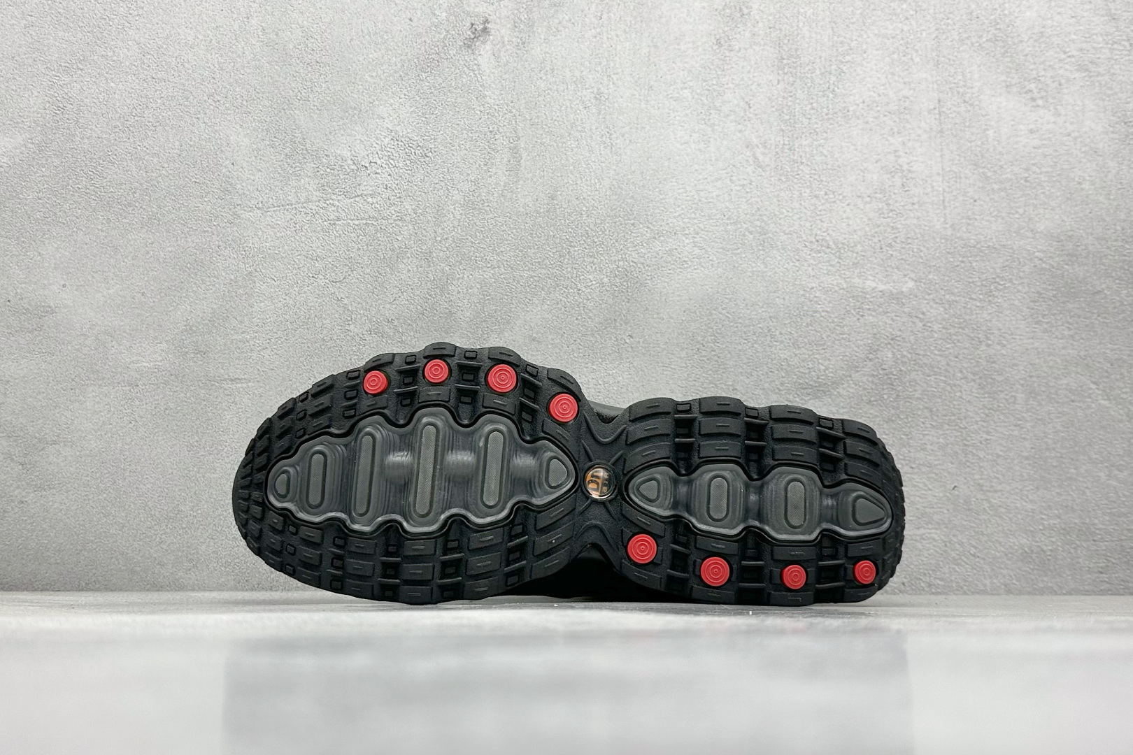  终端放店
YH版 Nk Air Max Dn8 耐克运动舒适减震气垫跑步鞋
#鞋款旨在透过 Dyna