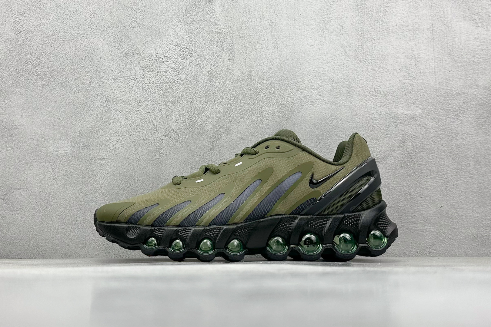  终端放店
YH版 Nk Air Max Dn8 耐克运动舒适减震气垫跑步鞋
#鞋款旨在透过 Dyna