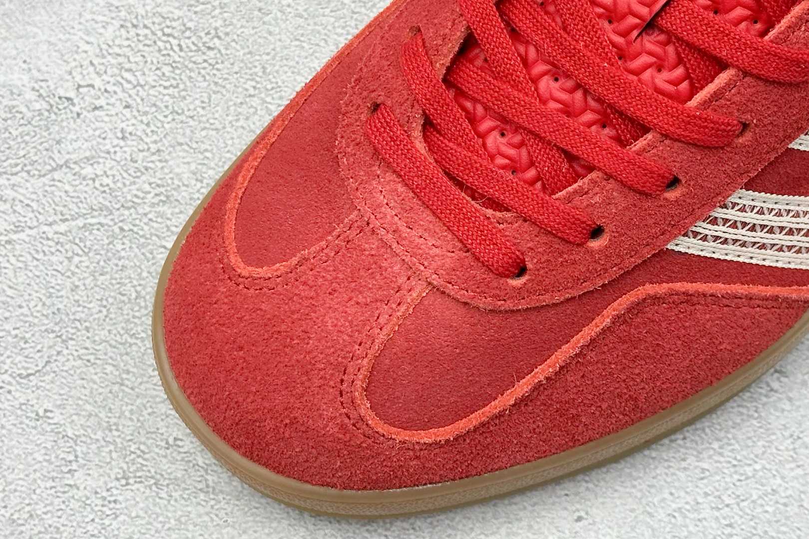  终端放店
S2 adidas Originals Gazelle INdoor 
三叶草休闲防滑耐磨低