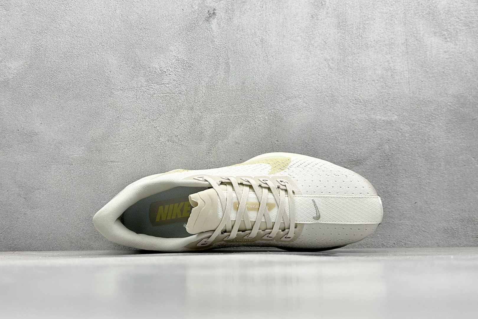  
XL版 Nk Air Zoom Pegasus 35 飞马系列透气缓震运动跑鞋
#全新一代拥有 Z