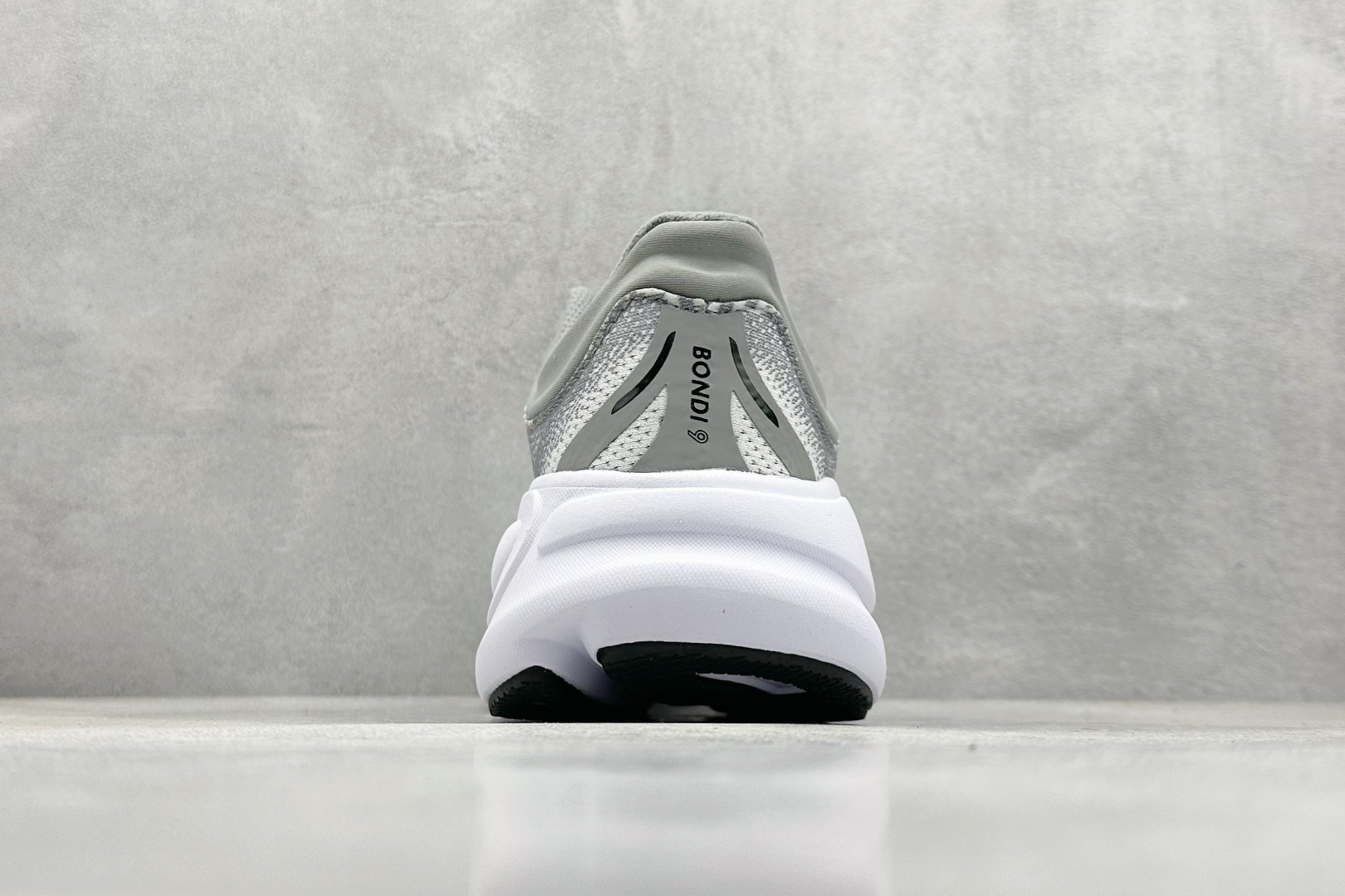  
BF版 HOKA ONE ONE Bondi 9 柔软舒适防滑耐磨 低帮 休闲跑步鞋 

货号：
尺