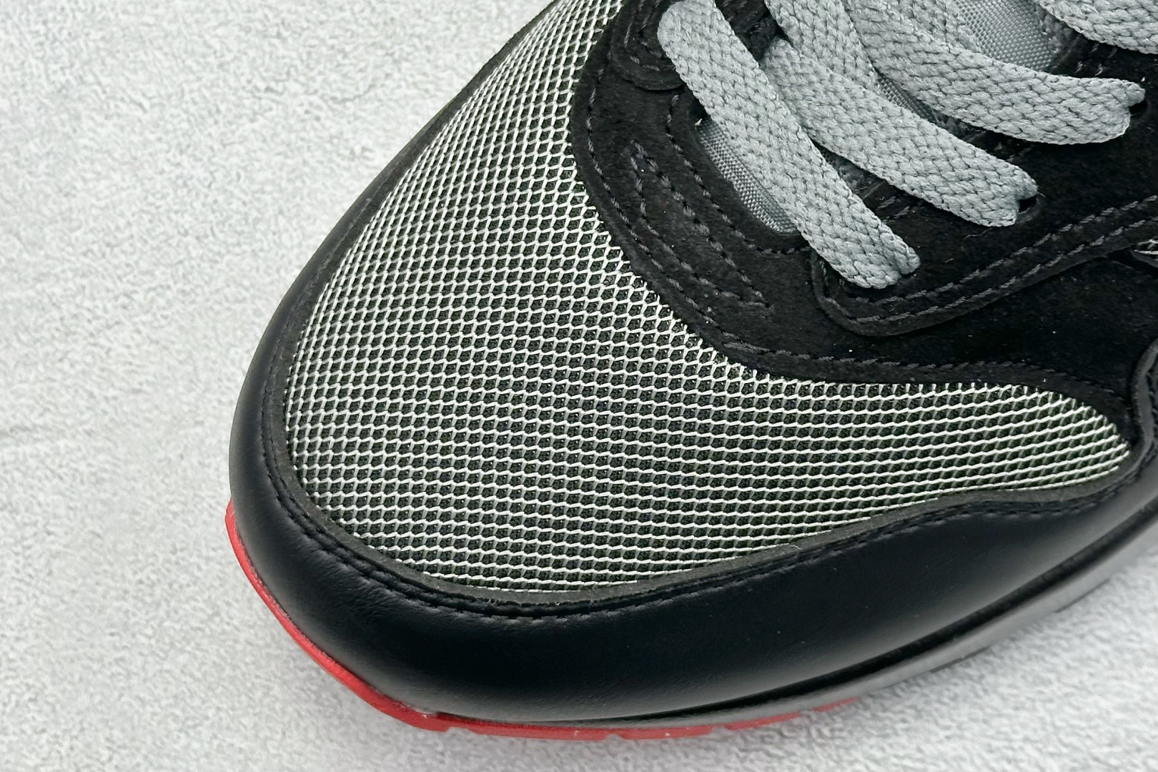  
Nike Air Max 1 黑红
复古休闲跑步鞋 官方同步上架
真标原盒 原底原面 正确版型 
原