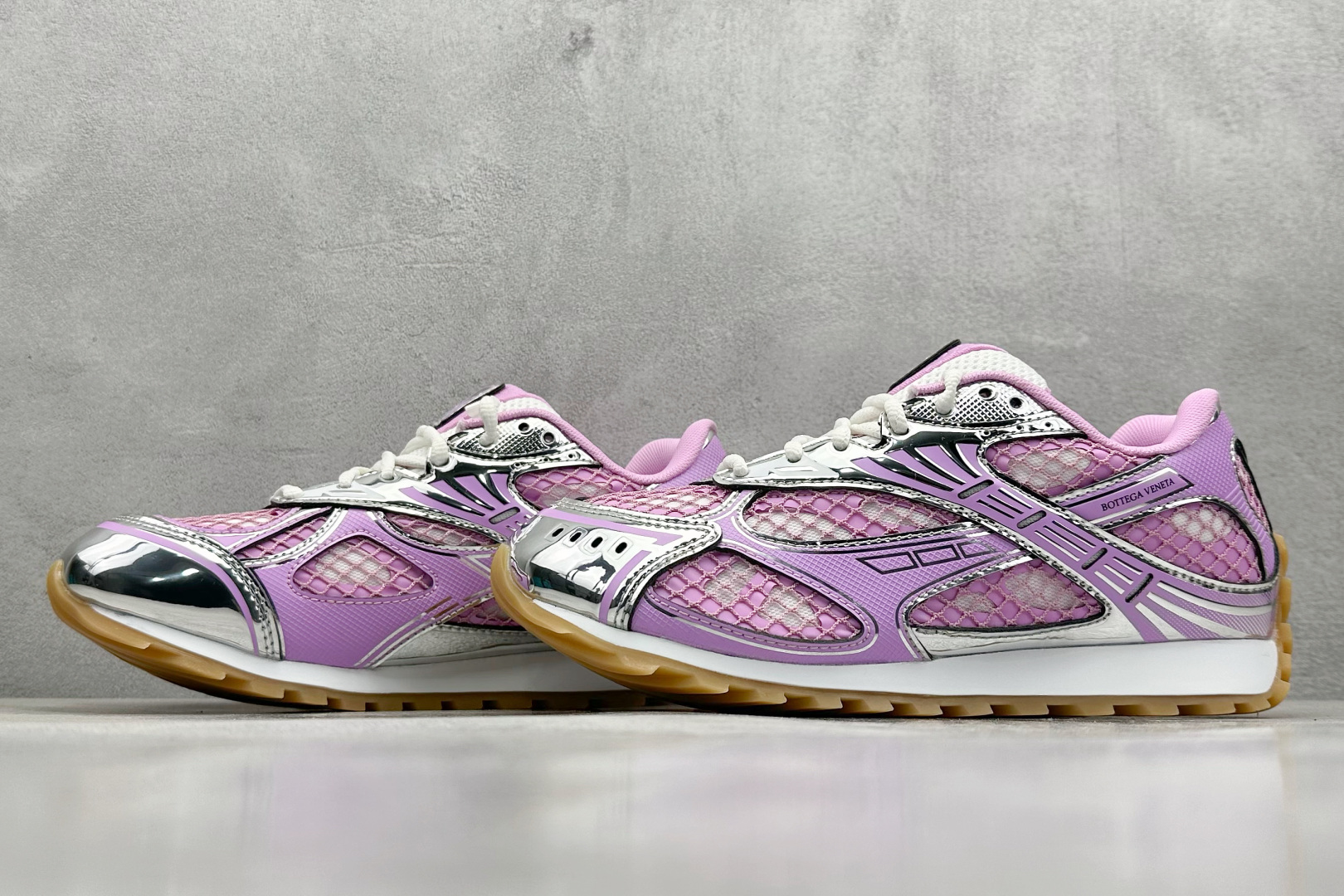 380 M版 BOTTEGA VENETA Orbit Runner BV葆蝶家时尚休闲王一博同款老爹鞋运动鞋