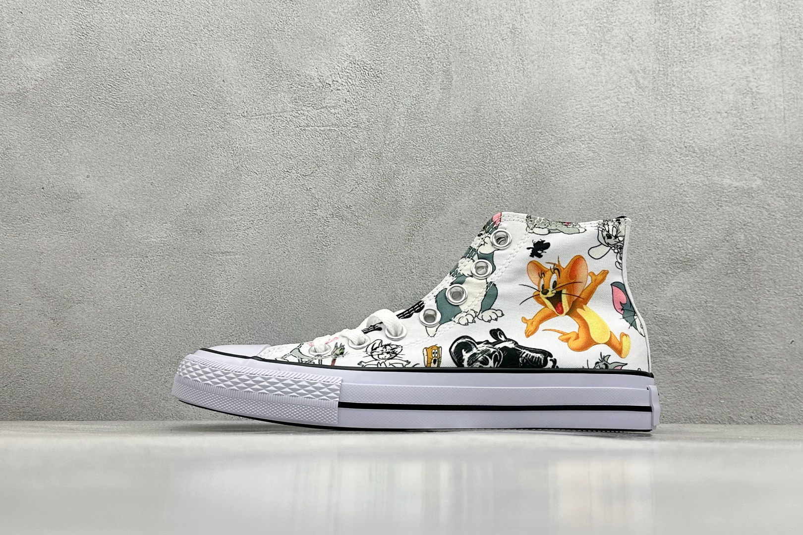 Tom and Jerry x Converse Chuck Taylor
匡威官方 猫和老鼠联名款