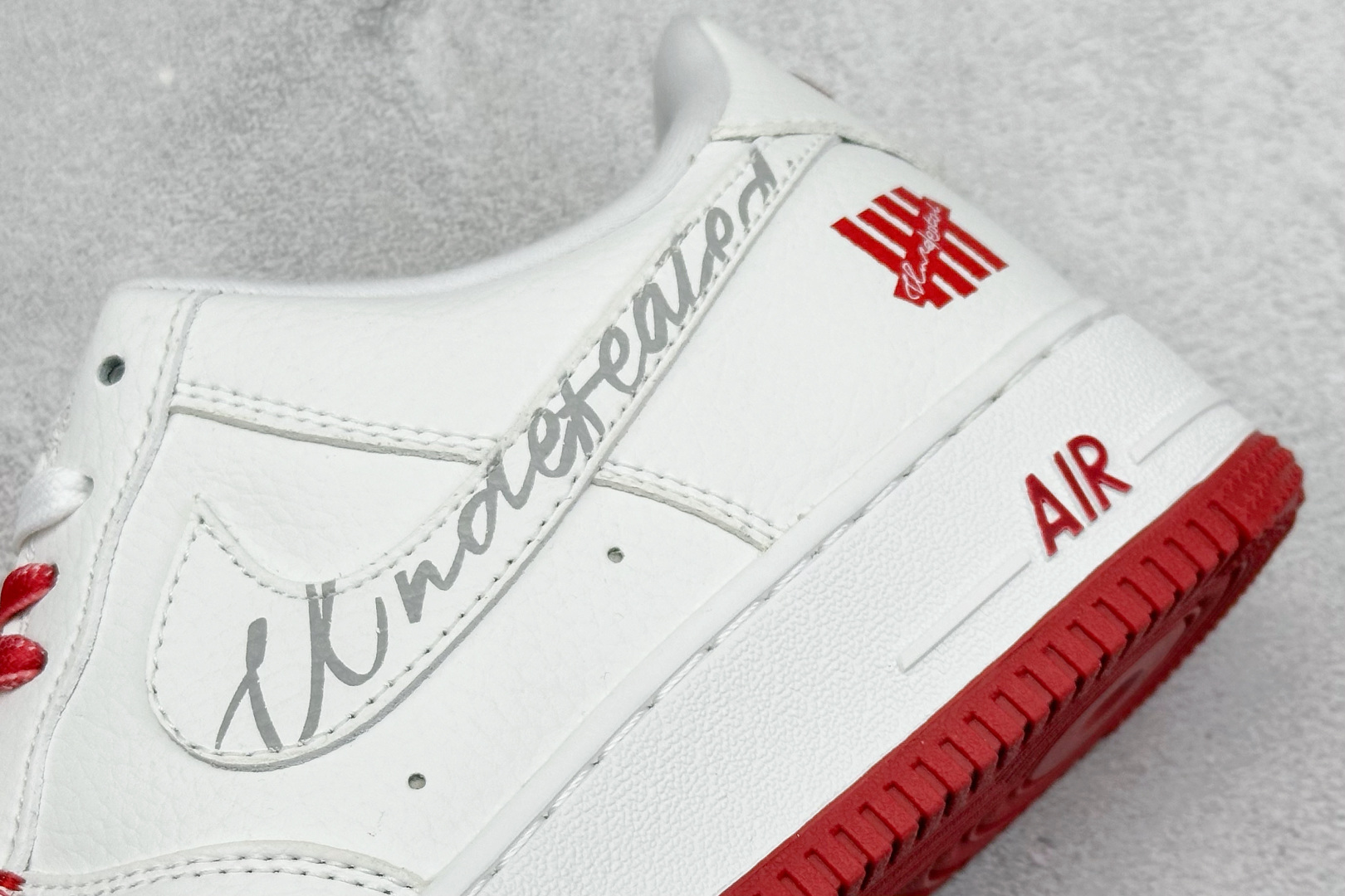  
Nike Air Force 1 Low 07 x UNDEFEATED 白红
原楦头原纸板 打造纯