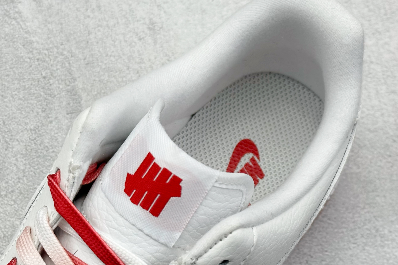  
Nike Air Force 1 Low 07 x UNDEFEATED 白红
原楦头原纸板 打造纯