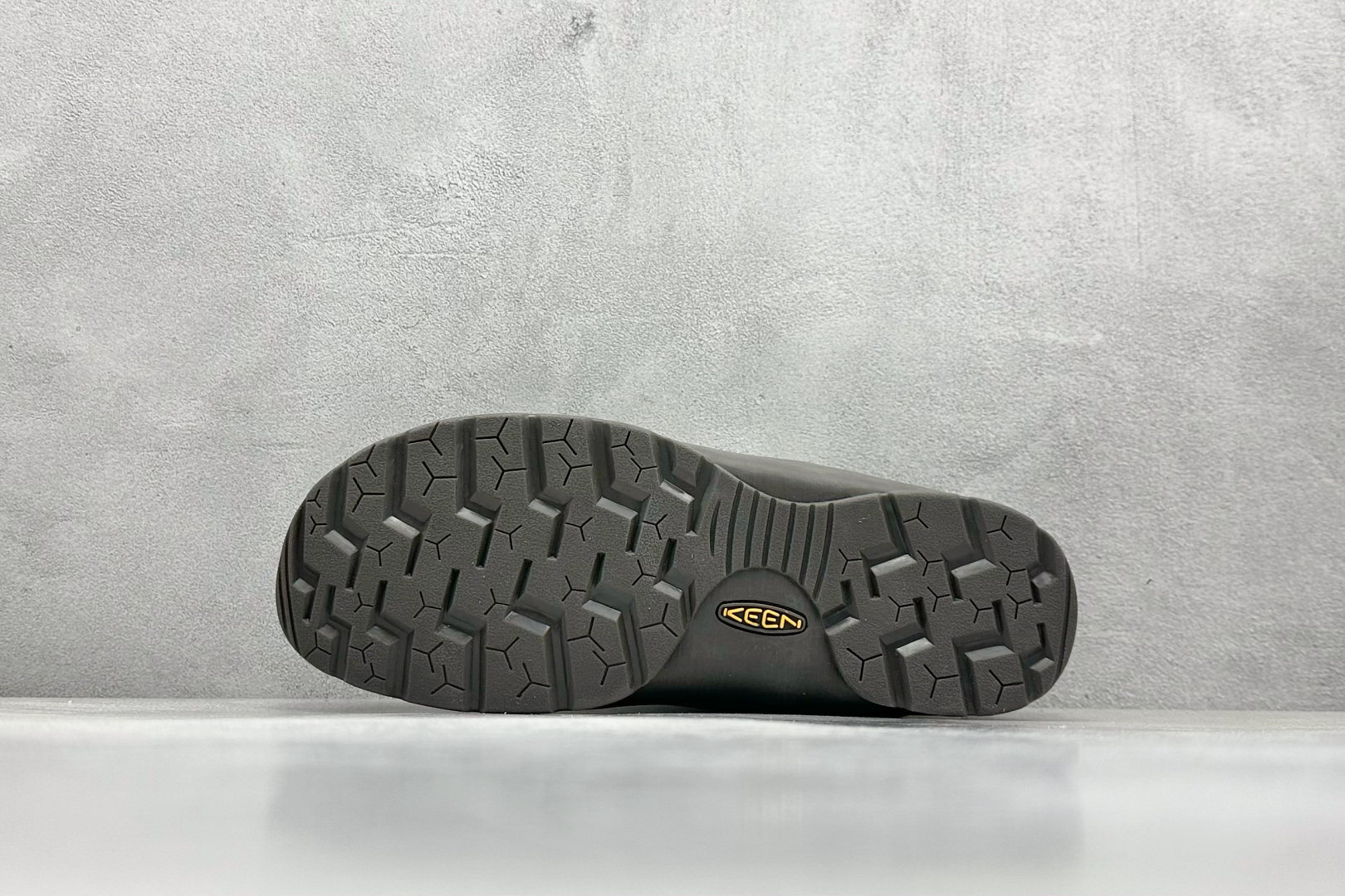 终端放店
绿X 美国人气户外品牌-科恩Keen Jasper Rocks SP贾斯珀都市系列
复古低帮