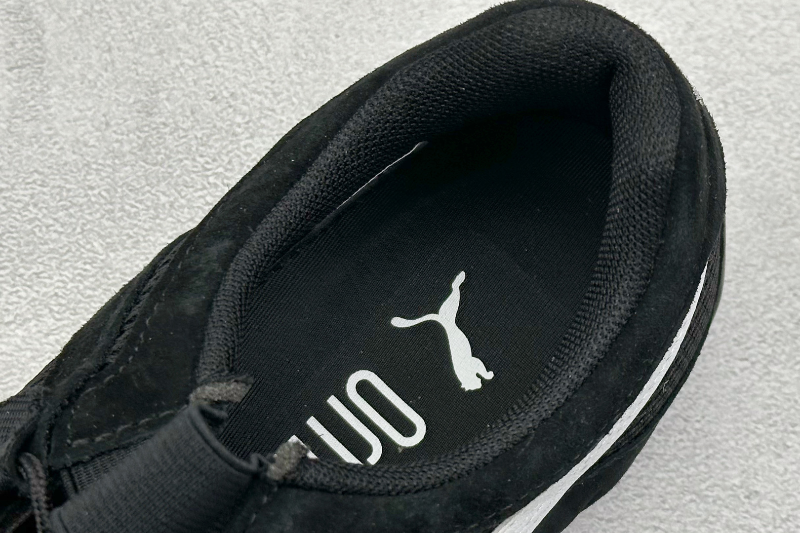  终端放店
XS版 PUMA Speedcat Go 薄底鞋 柔软舒适 防滑耐磨 彪马低帮复古运动休闲赛