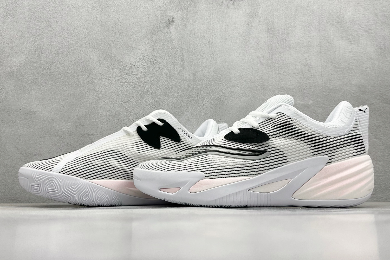 终端放店
GJR版 PUMA All-Pro Nitro 彪马舒适耐磨低帮实战篮球鞋
鞋身材质运用轻