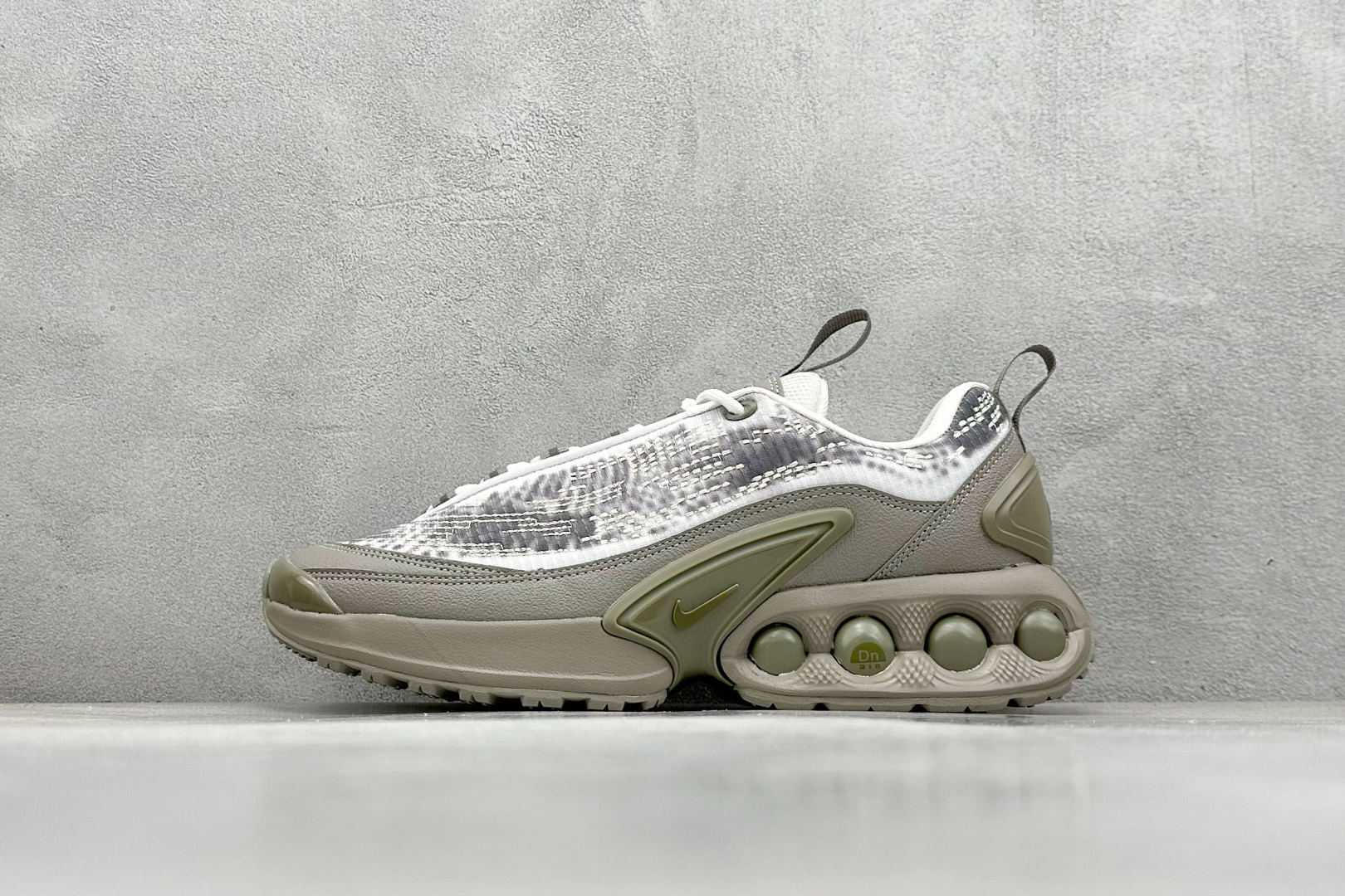 终端放店
YH版 Nike Air Max Dn 网布 舒适时尚 减震耐磨 低帮 生活休闲鞋
今年