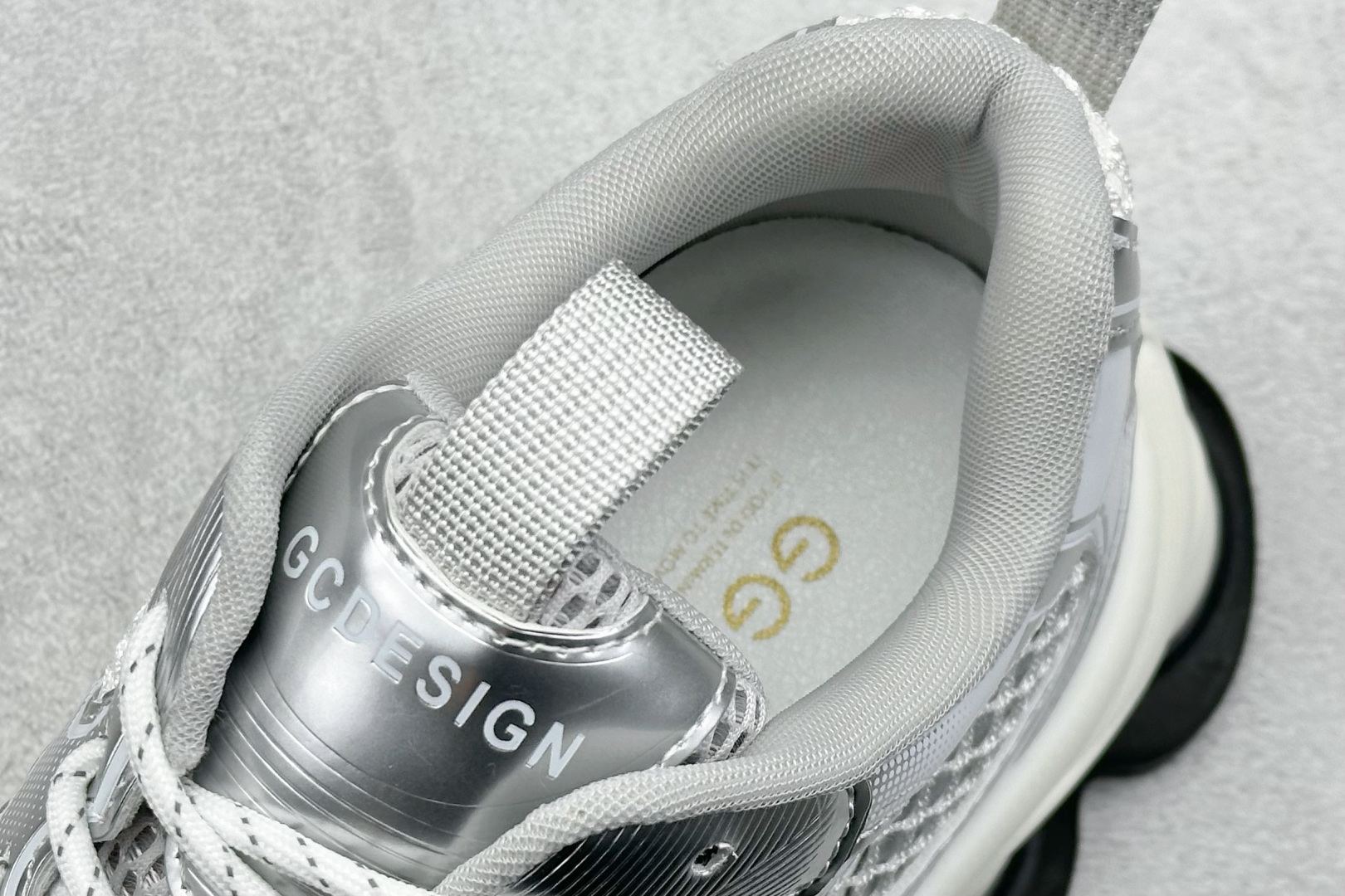  
新配色♾MAX广东大厂出品
2025赵露思，新晋潮流鞋靴品GGCC
GG-CC 林允同款 5CM厚底