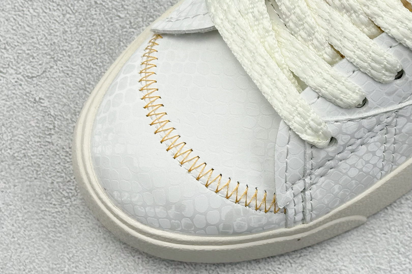  
NK Blazer Low'77 Jumbo  大钩
经典百搭低帮开拓者休闲运动板鞋
真硫化铝楦制作