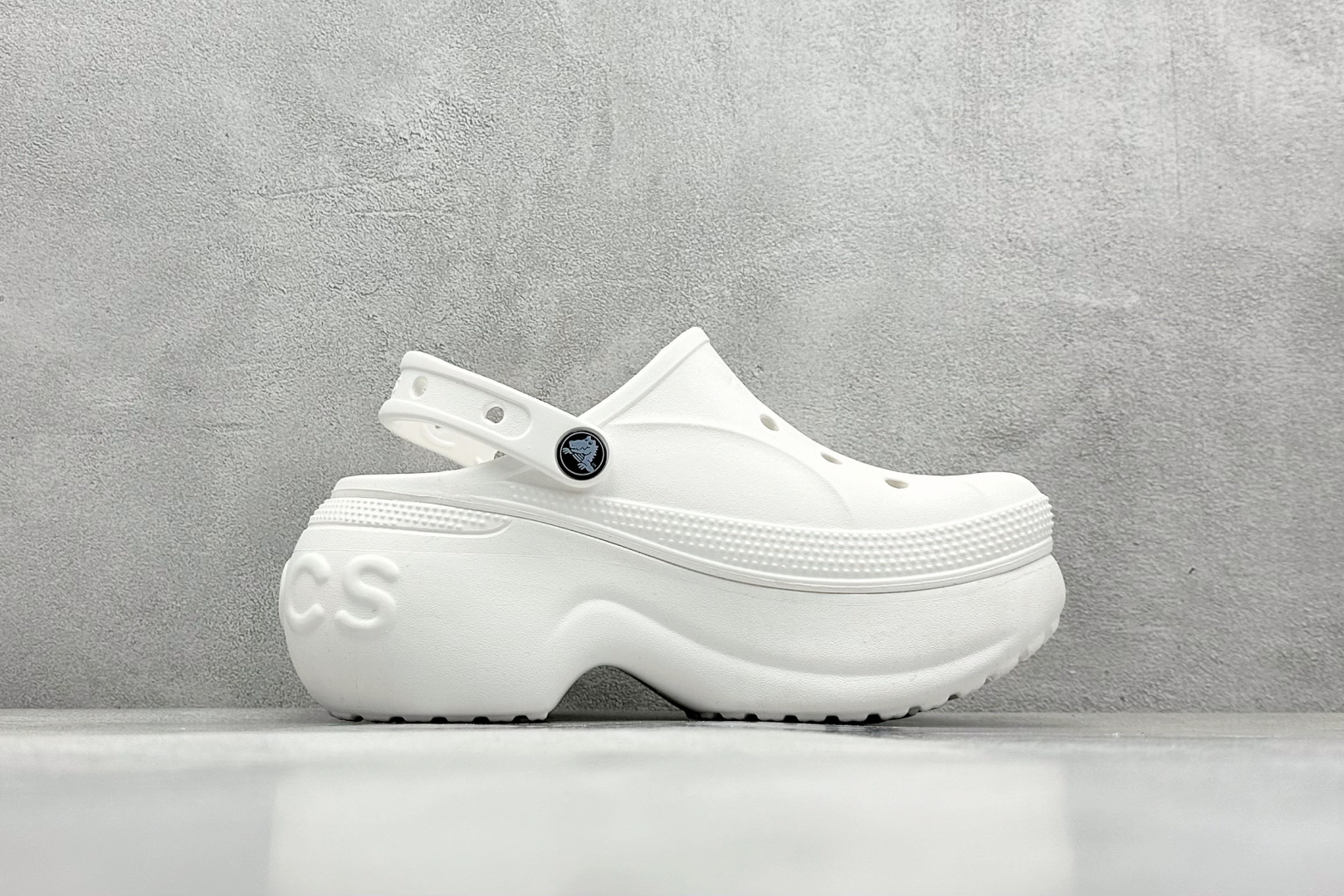  终端放店
K版  Crocs 卡洛驰 贝拉

Size：M4=36-37
           M5=