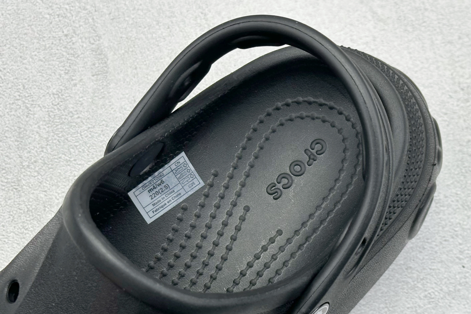  终端放店
K版  Crocs 卡洛驰 贝拉

Size：M4=36-37
           M5=