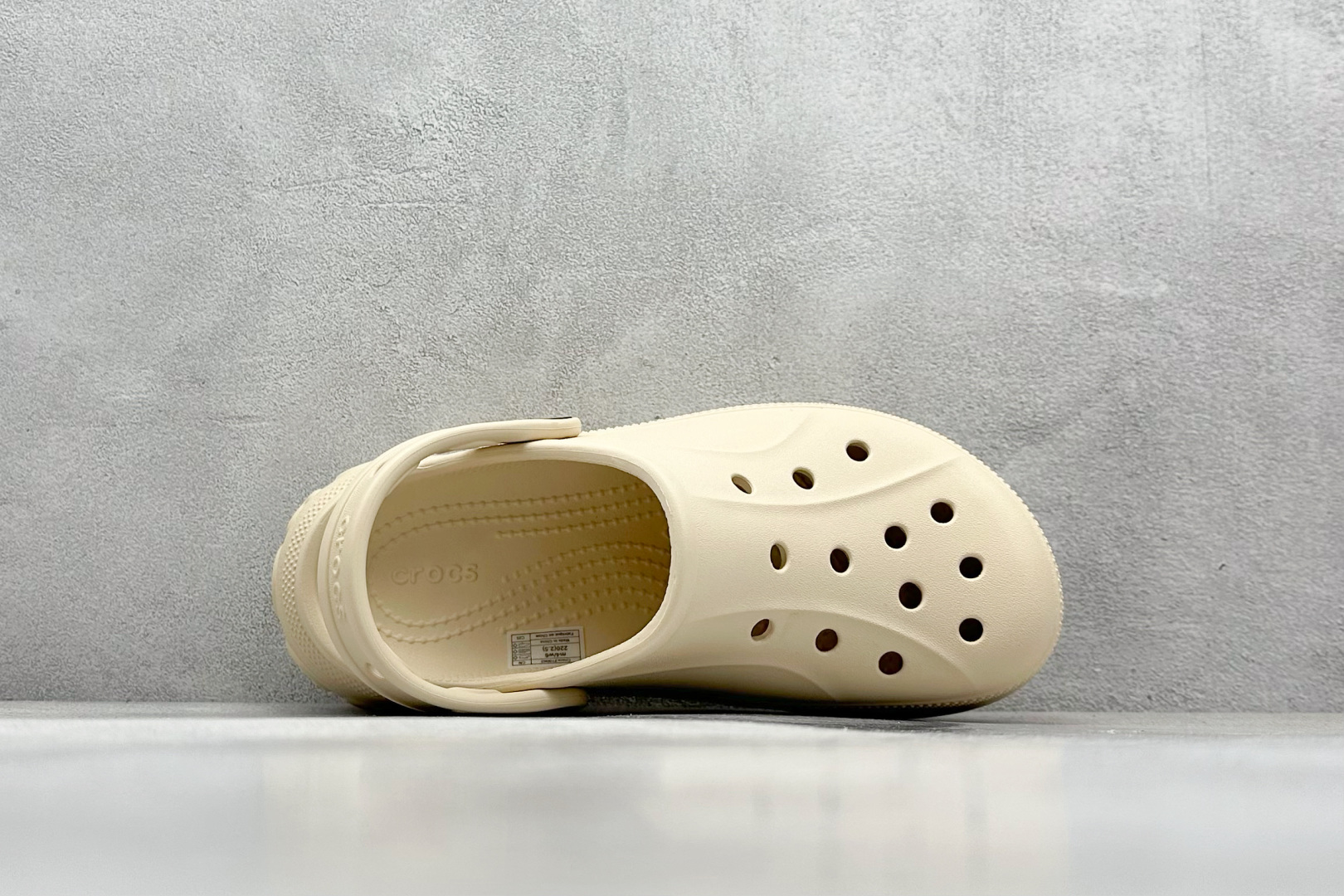  终端放店
K版  Crocs 卡洛驰 贝拉

Size：M4=36-37
           M5=