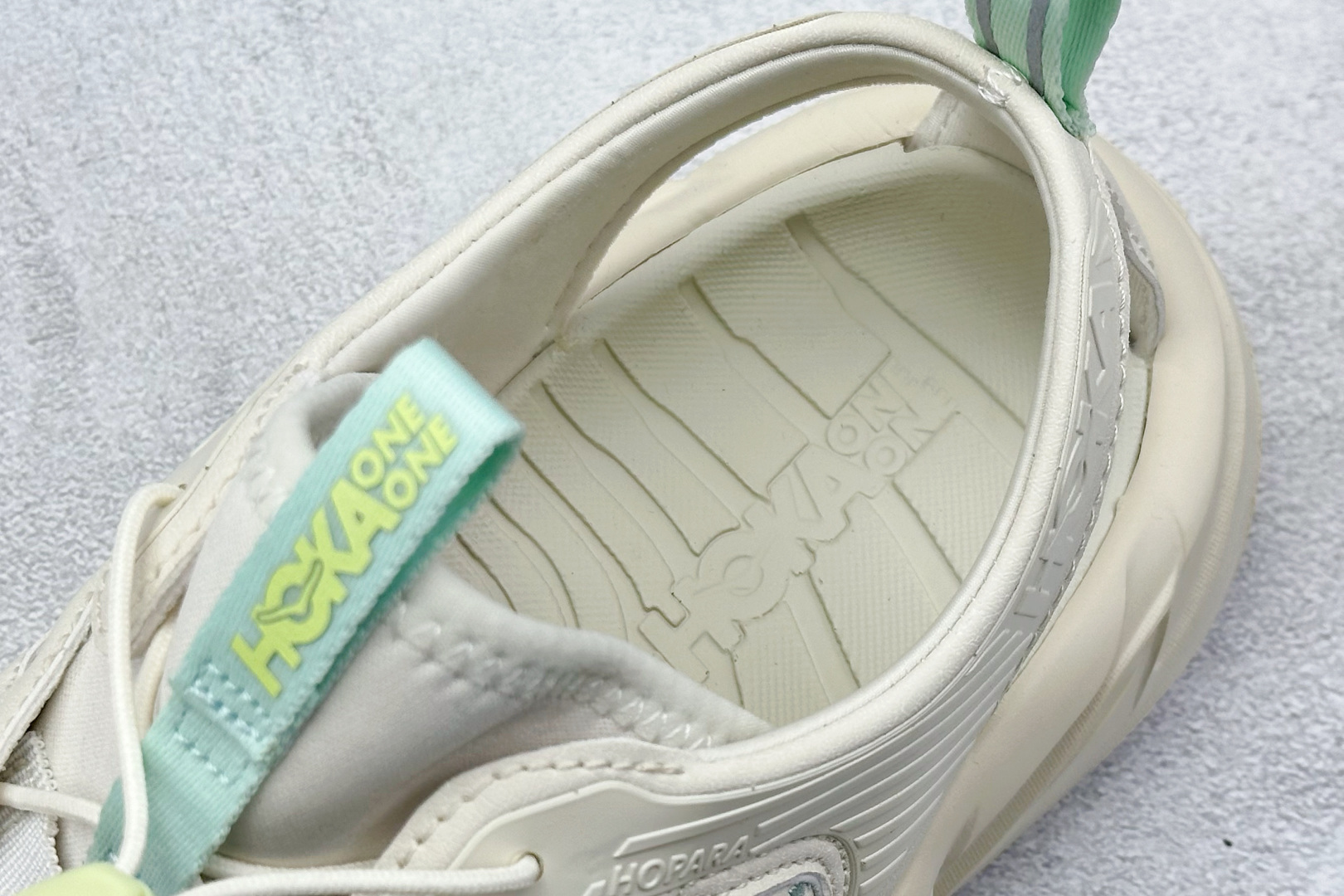 终端放店
TM版 Hoka One One Hopara 霍帕拉休闲户外涉水溯溪凉鞋
作为先锋品牌的