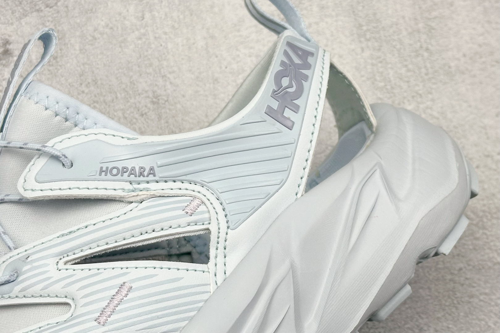 终端放店
TM版 Hoka One One Hopara 霍帕拉休闲户外涉水溯溪凉鞋
作为先锋品牌的