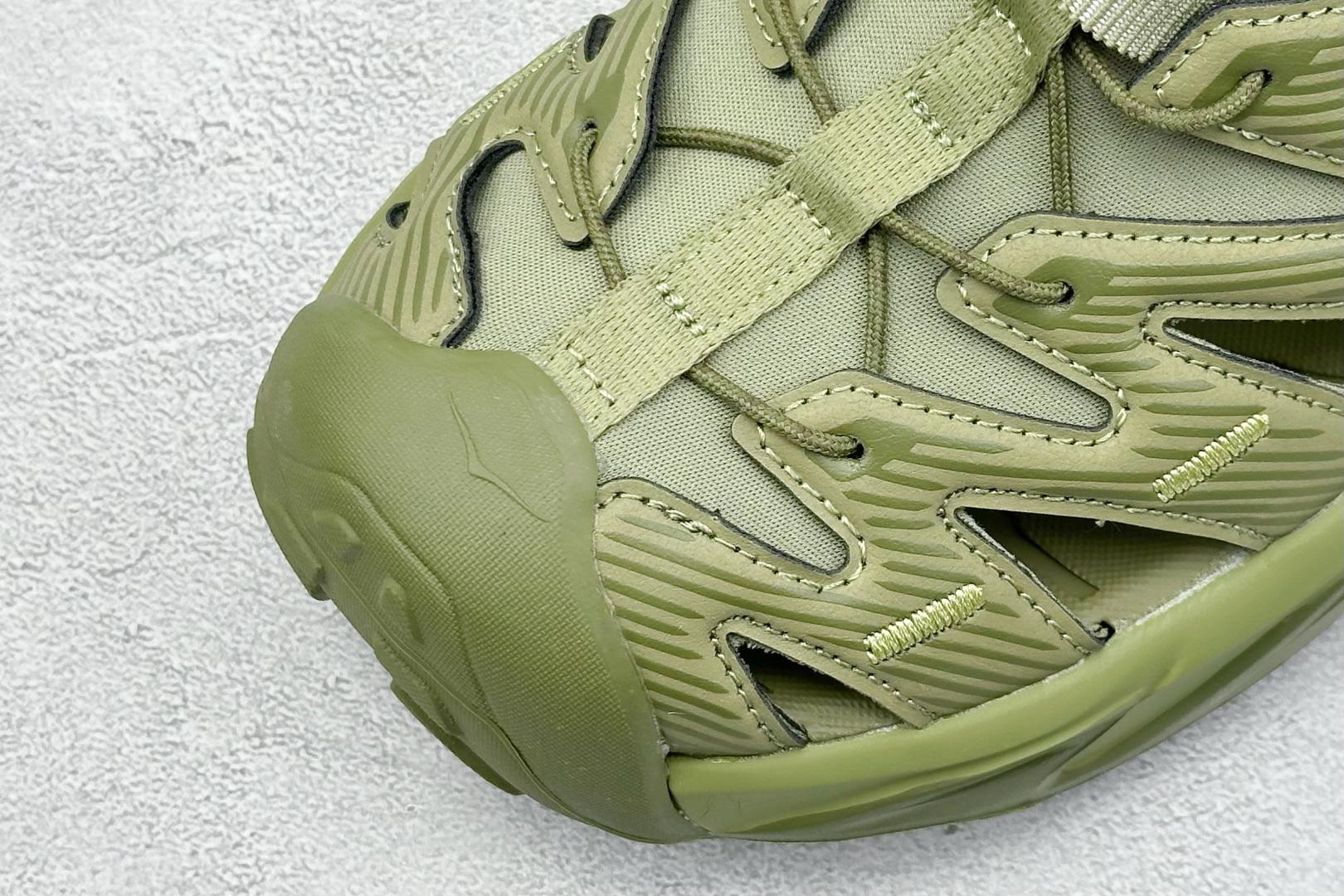 终端放店
TM版 Hoka One One Hopara 霍帕拉休闲户外涉水溯溪凉鞋
作为先锋品牌的