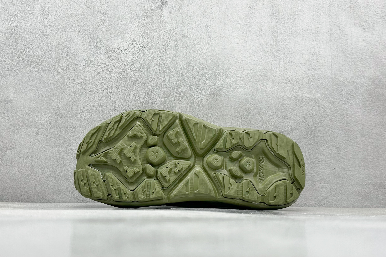 终端放店
TM版 Hoka One One Hopara 霍帕拉休闲户外涉水溯溪凉鞋
作为先锋品牌的
