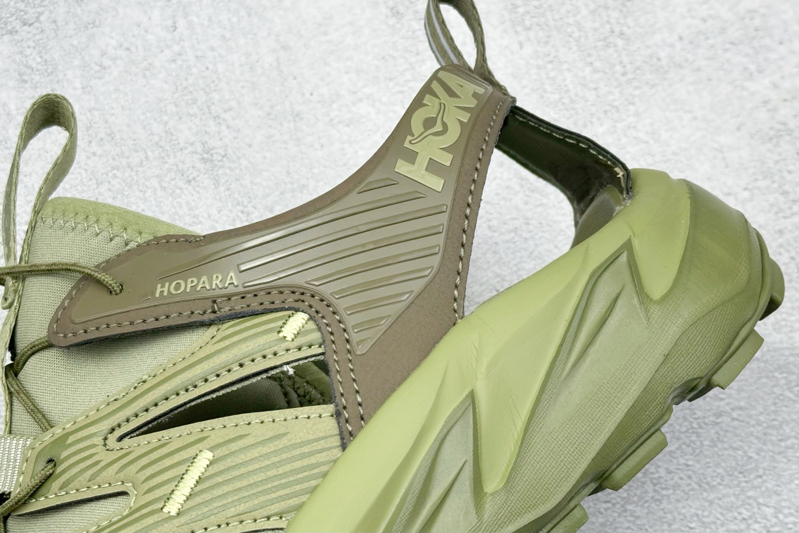 终端放店
TM版 Hoka One One Hopara 霍帕拉休闲户外涉水溯溪凉鞋
作为先锋品牌的