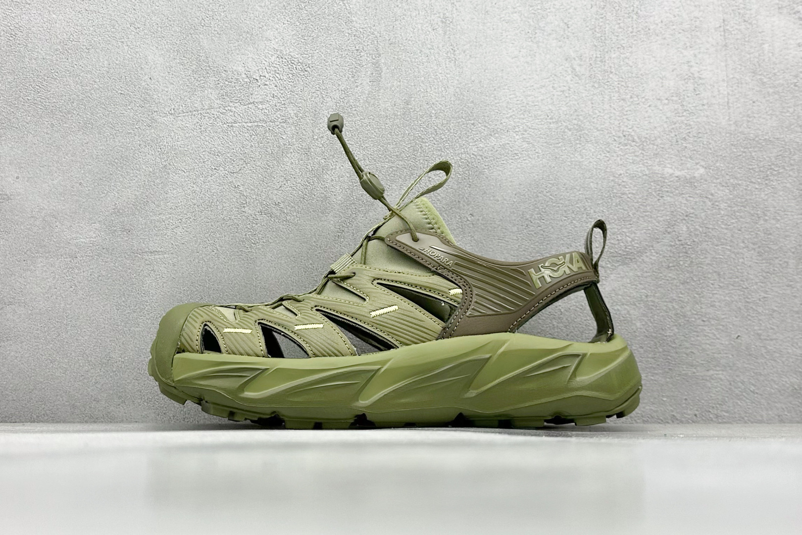 终端放店
TM版 Hoka One One Hopara 霍帕拉休闲户外涉水溯溪凉鞋
作为先锋品牌的