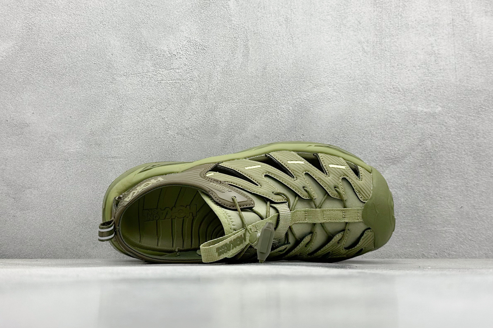 终端放店
TM版 Hoka One One Hopara 霍帕拉休闲户外涉水溯溪凉鞋
作为先锋品牌的