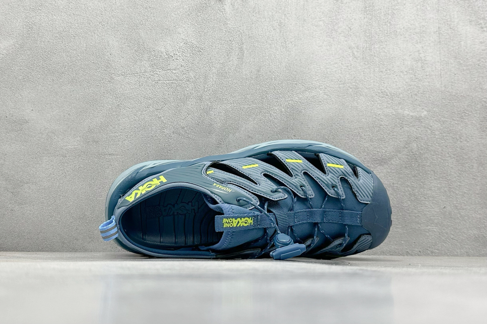 终端放店
TM版 Hoka One One Hopara 霍帕拉休闲户外涉水溯溪凉鞋
作为先锋品牌的
