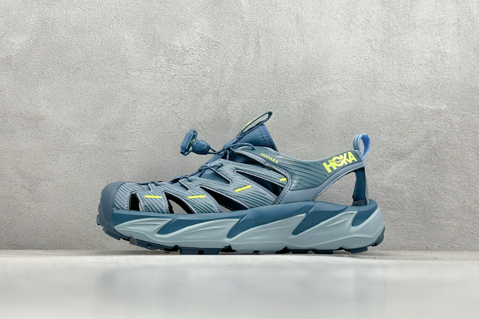 终端放店
TM版 Hoka One One Hopara 霍帕拉休闲户外涉水溯溪凉鞋
作为先锋品牌的