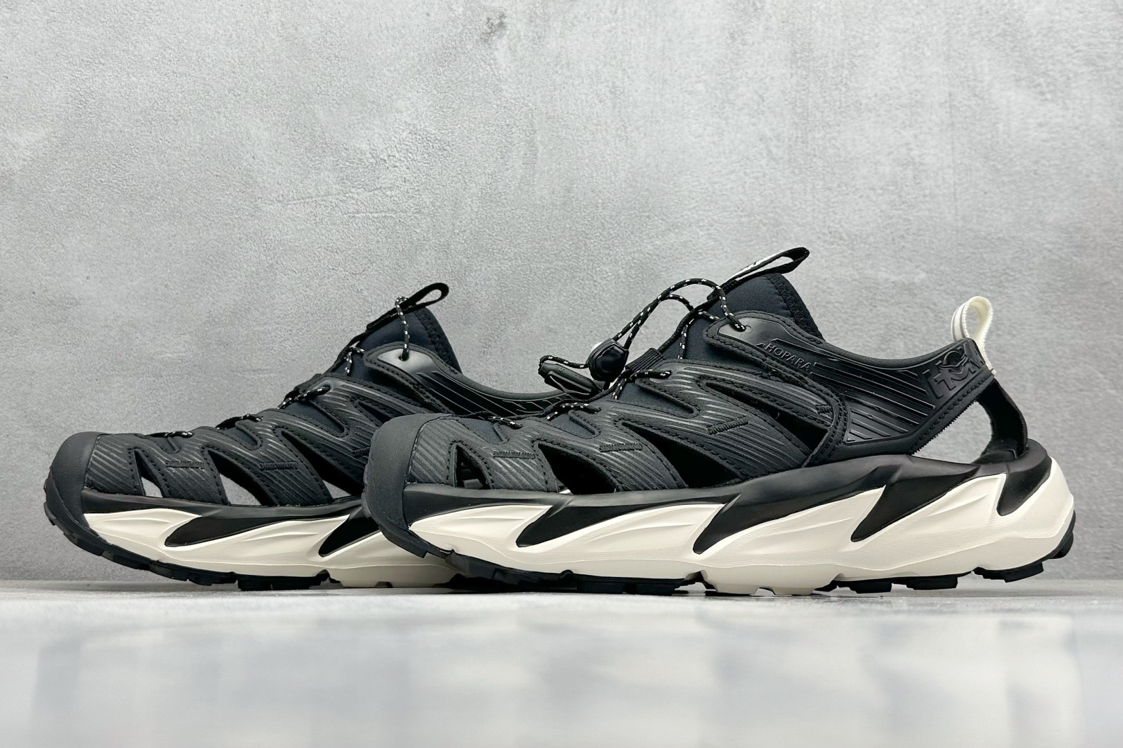 终端放店
TM版 Hoka One One Hopara 霍帕拉休闲户外涉水溯溪凉鞋
作为先锋品牌的