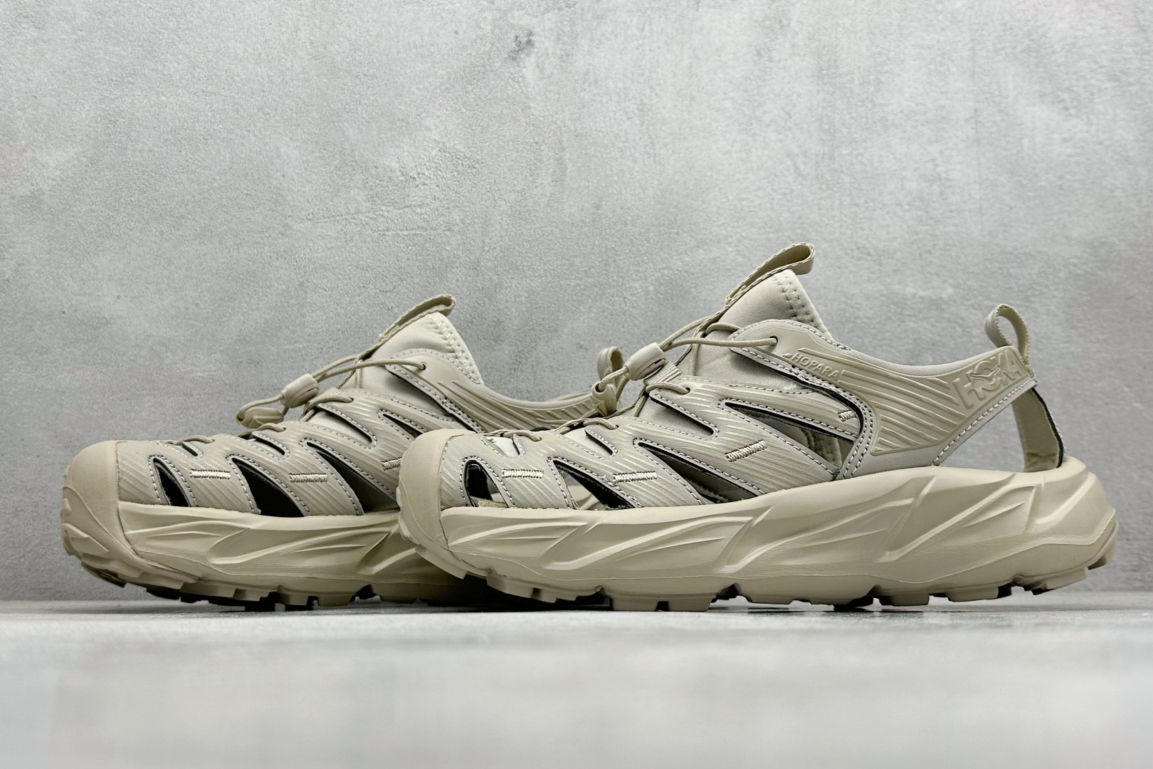 终端放店
TM版 Hoka One One Hopara 霍帕拉休闲户外涉水溯溪凉鞋
作为先锋品牌的