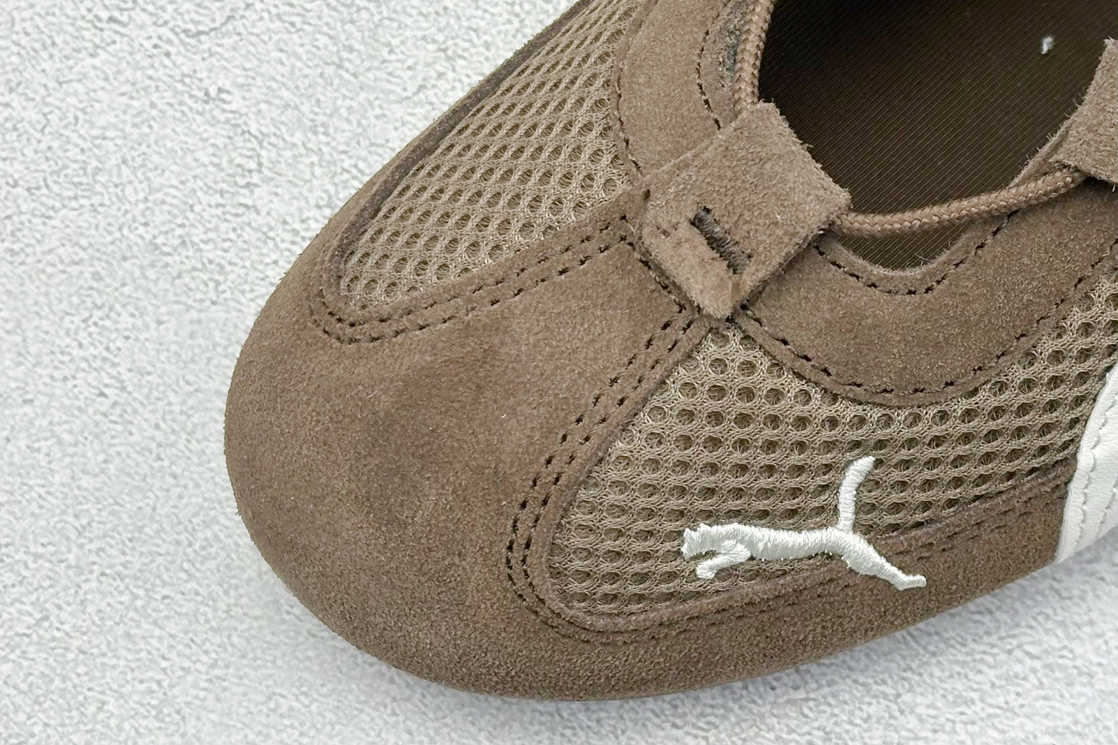  终端放店
XS版 PUMA Speedcat Go 薄底鞋 柔软舒适 防滑耐磨 彪马低帮复古运动休闲赛