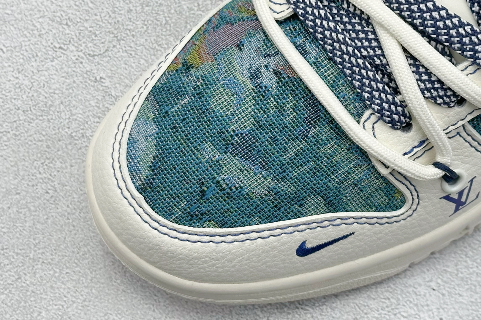  终端放店
XC版 Nike SB Dunk Low LV系列 绑带油画白勾 周年高端定制 低帮休闲板鞋